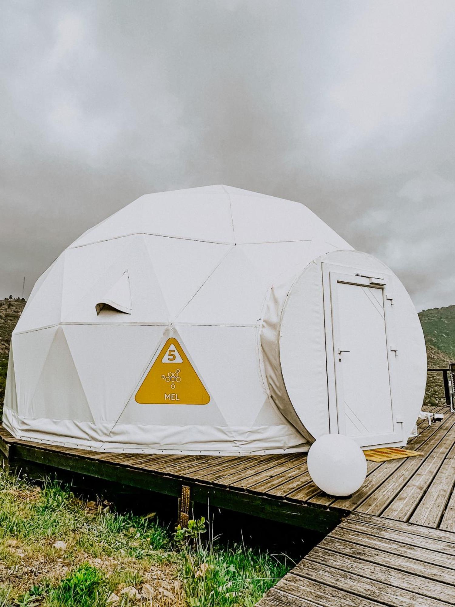 Natura Glamping Alcongosta ภายนอก รูปภาพ