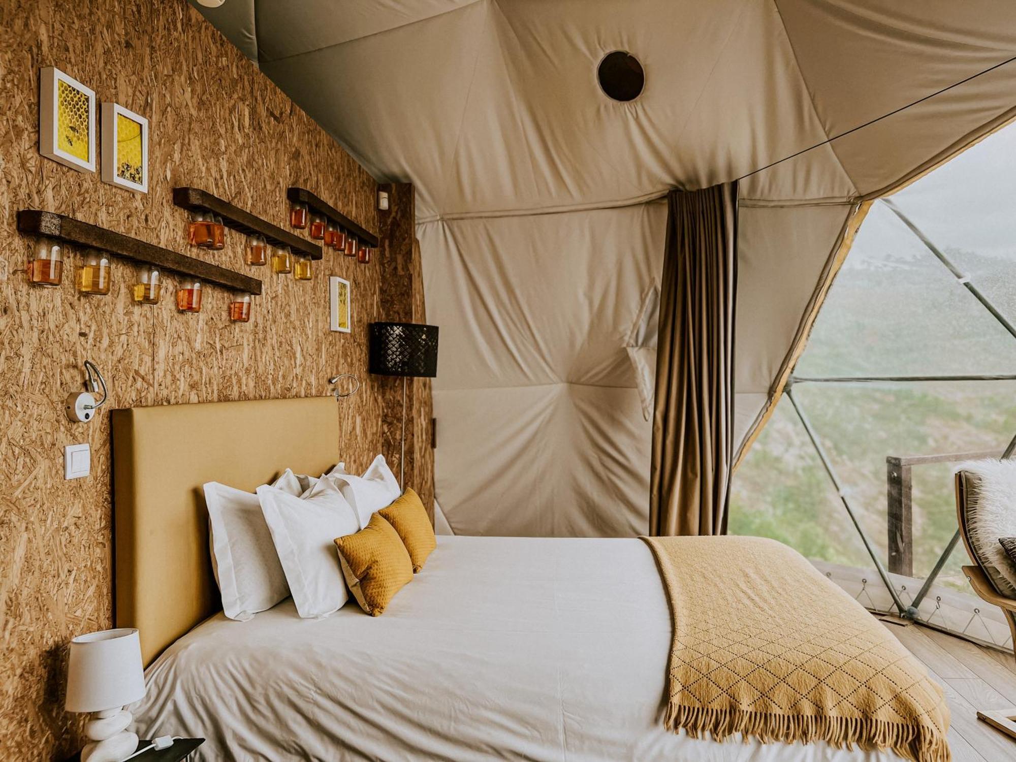 Natura Glamping Alcongosta ภายนอก รูปภาพ